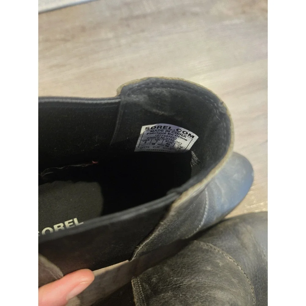 Sorel Boots Womens 9 Joan of‎ Arctic II Chelsea Black Pull On Wedge NL3346-052